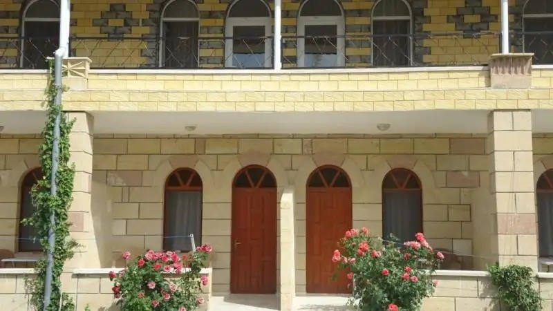 AKAR HOTEL
