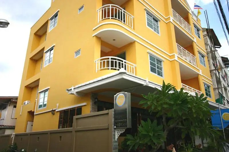 CHOMSIN HUA HIN