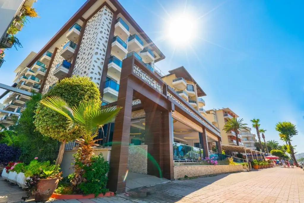 KLEOPATRA LIFE HOTEL