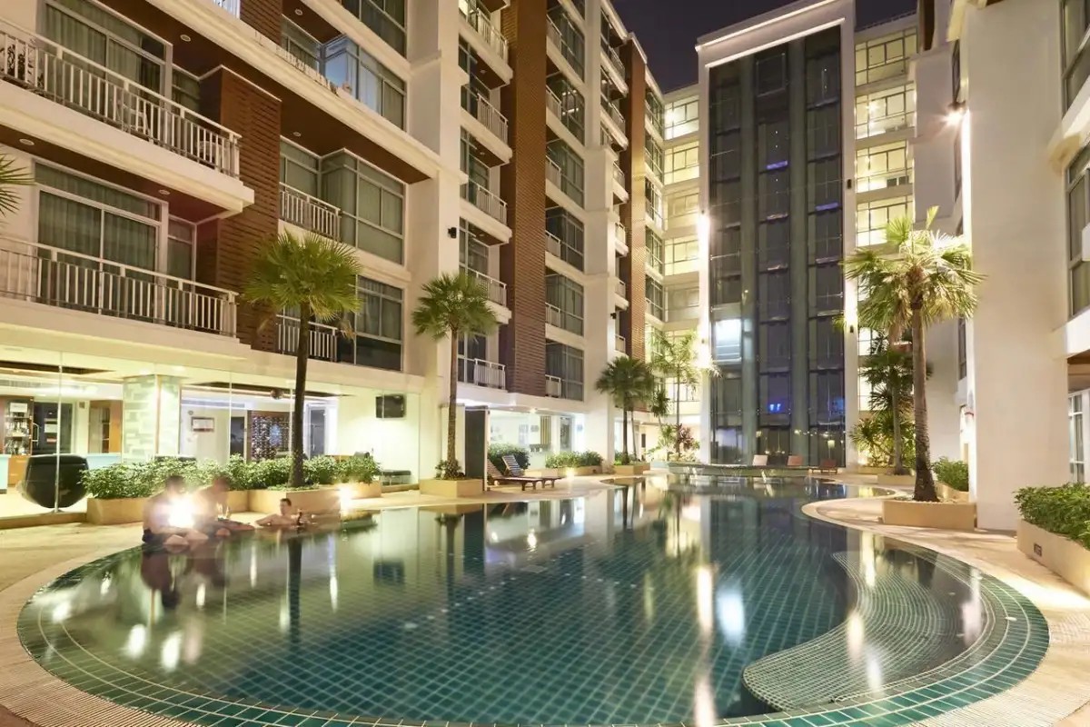 ART PATONG RESIDENCE (EX. D VAREE RESIDENCE PATONG)