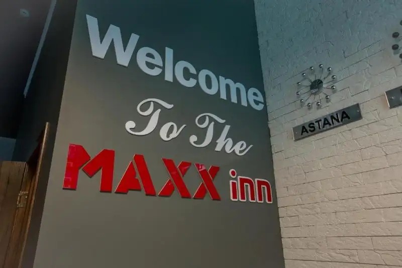 MAXX INN