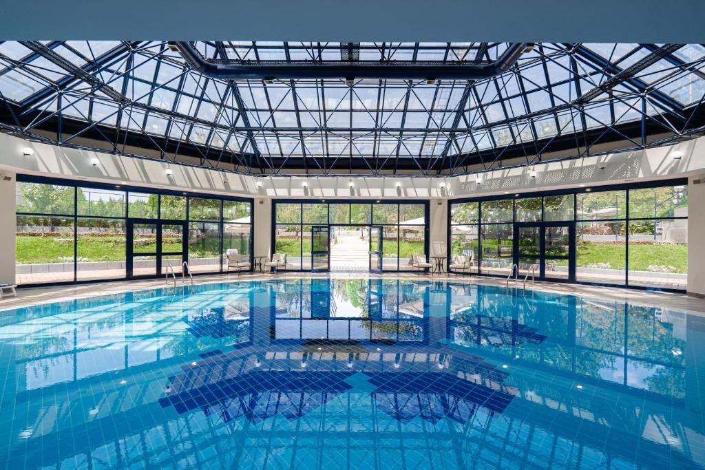 AZIMUT GRAND HOTEL (EX. INTERNATIONAL)