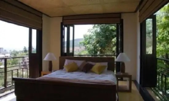 KARON RUSTIC VILLAS