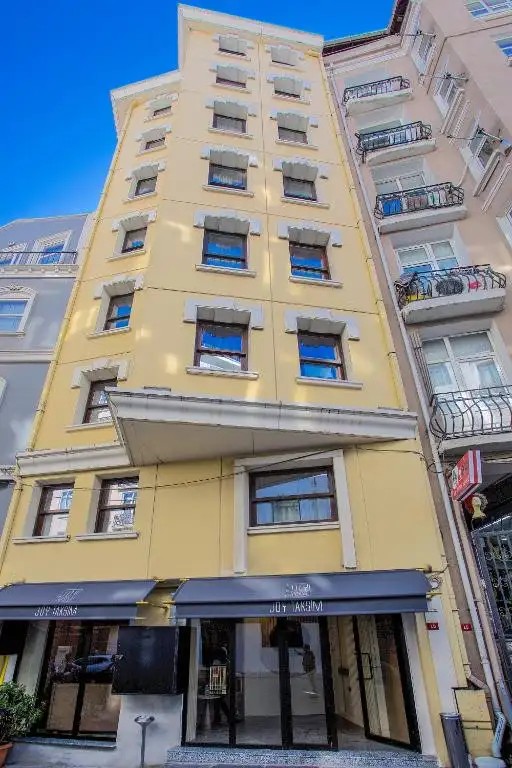 JOY TAKSIM