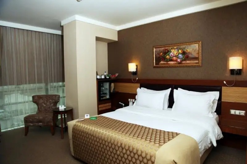 ARMIS HOTEL