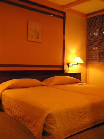 MUTIARA BURAU BAY BEACH RESORT