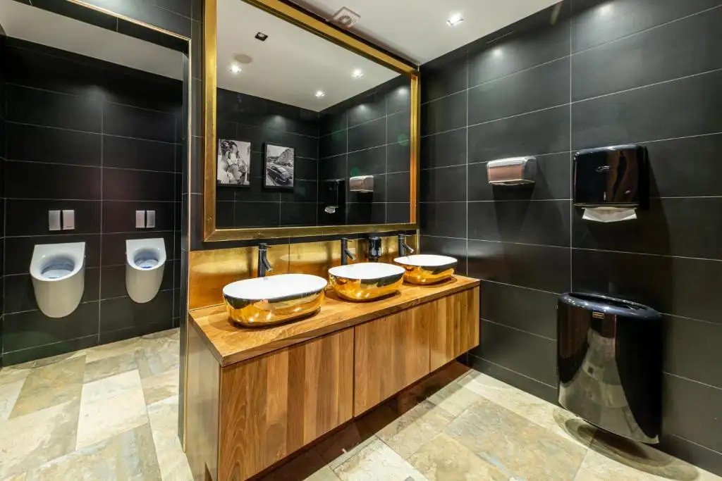 ALEKSANDAR RAFAILOVICHI