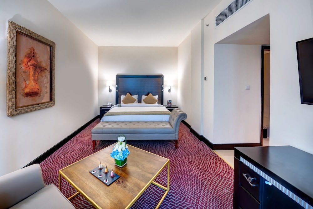 MERCURE GOLD HOTEL