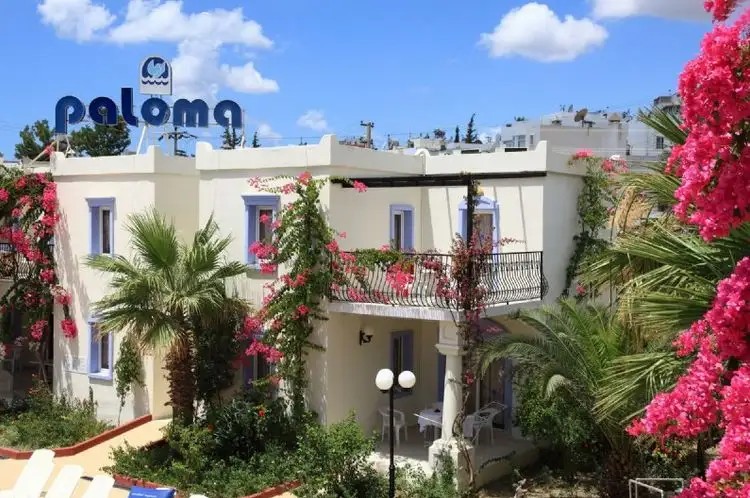 CLUB PALOMA APART