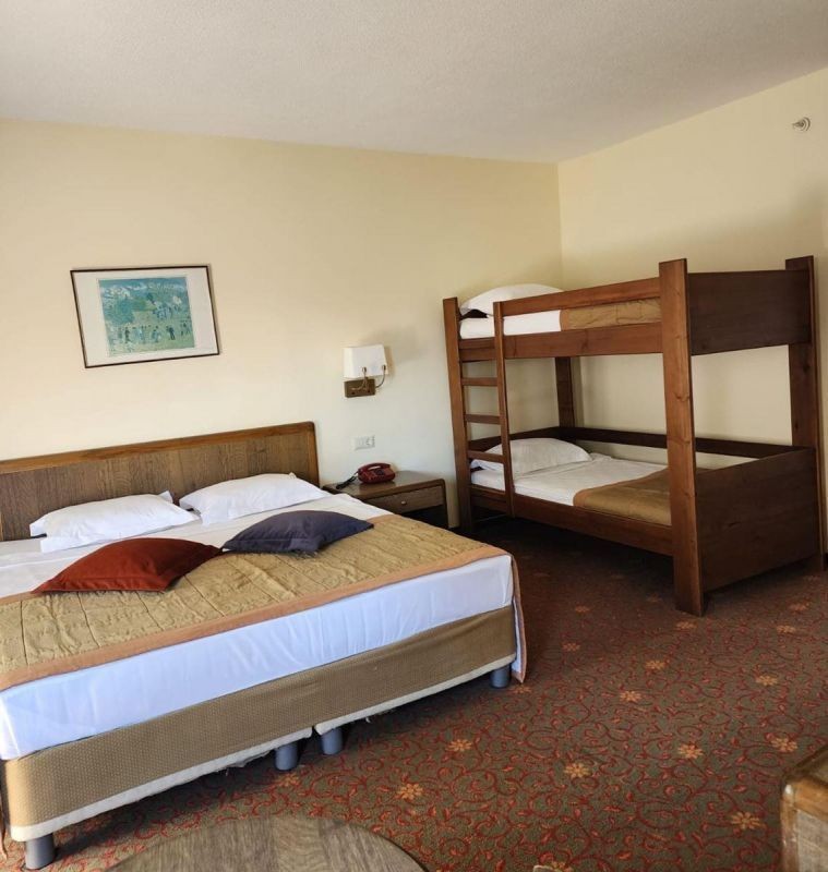 standard with bunkbed
