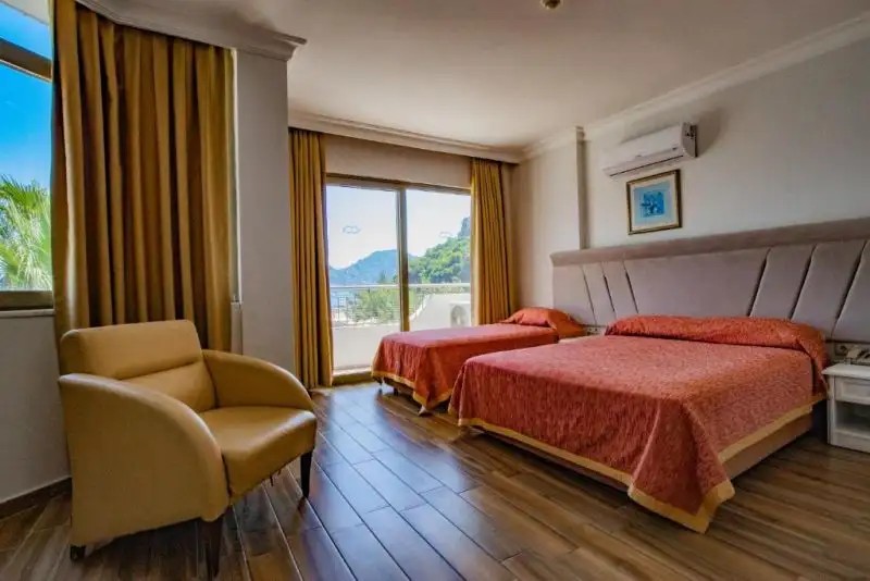 MARBAS SELECT BEACH ADULTS ONLY 14+