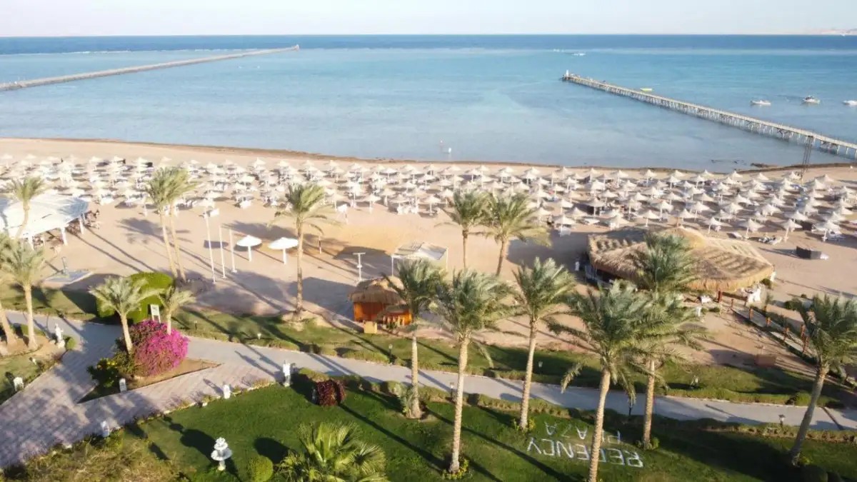 ROYAL REGENCY CLUB