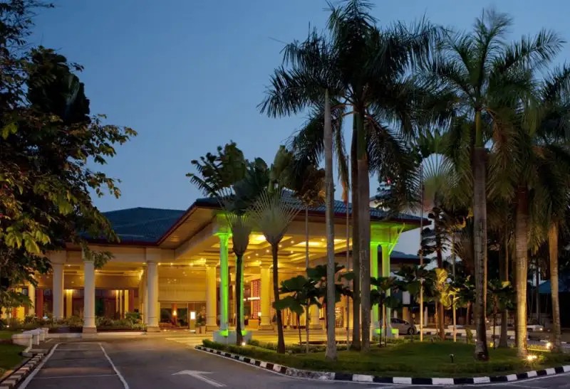 HOLIDAY INN KUALA LUMPUR GLENMARIE