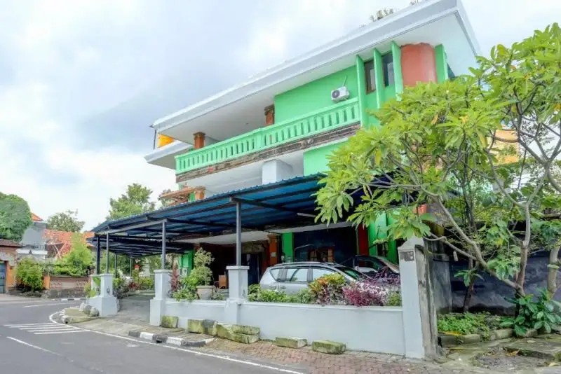 OYO 90089 HOTEL SATRIA SYARIAH