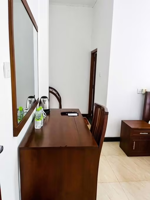 RAVAN RESORTS