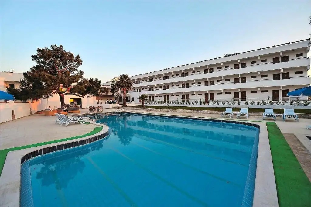 SOZ HOTEL (EX. THE BEST LIFE) ADULTS ONLY 14+