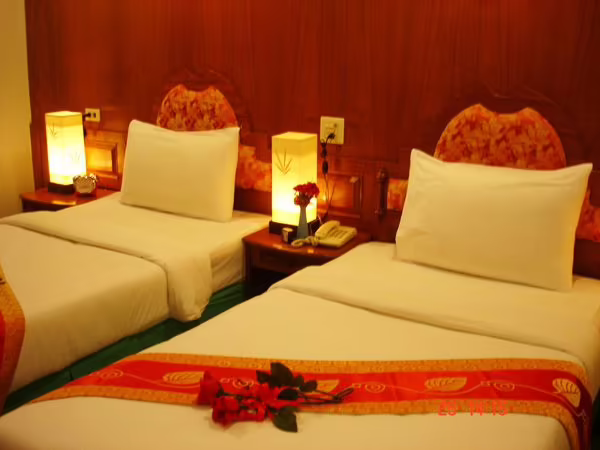 LAMAI INN