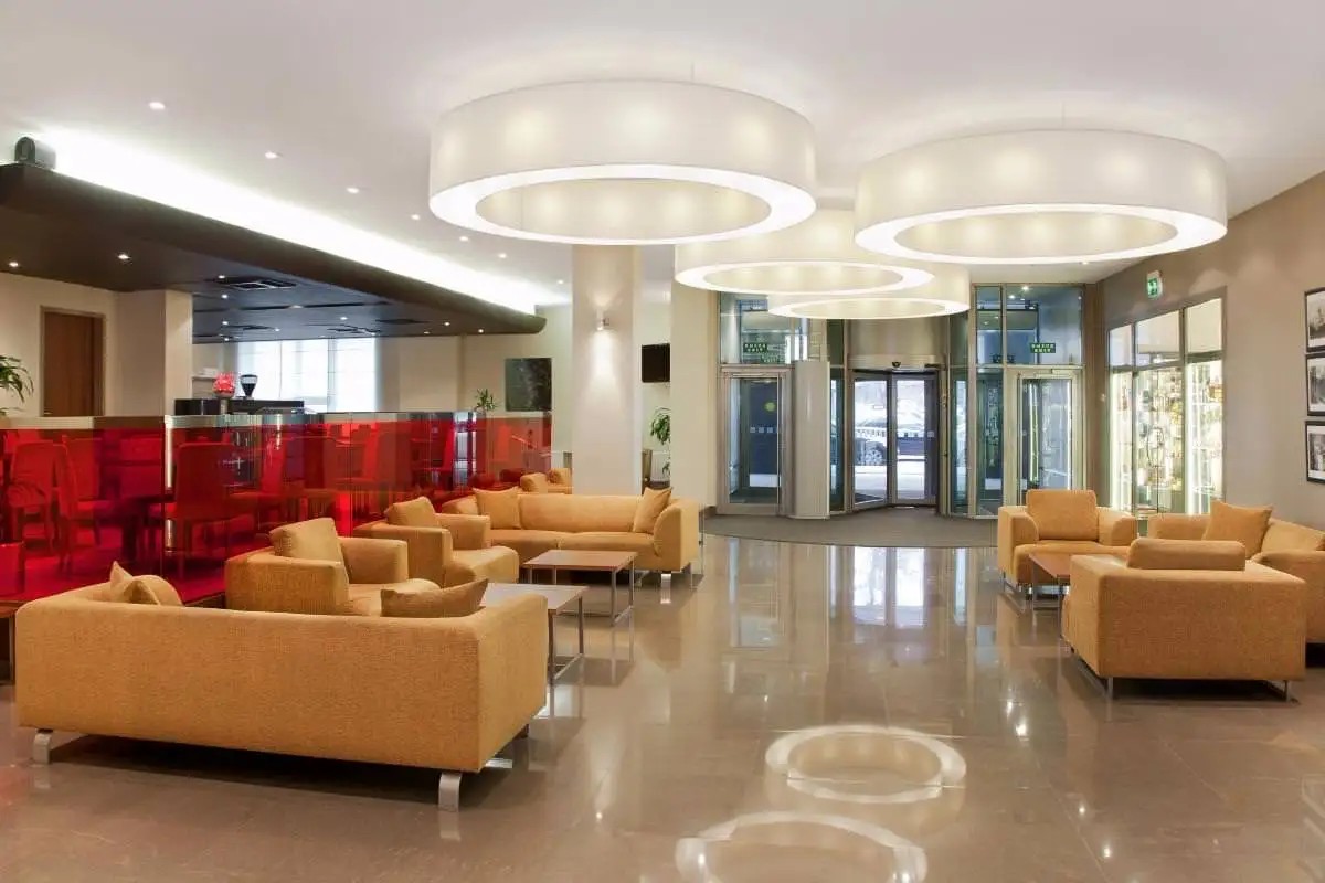 ЛЕСНАЯ САФМАР (БЫВШ. HOLIDAY INN MOSCOW LESNAYA)