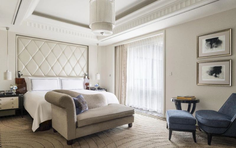 deluxe river suite