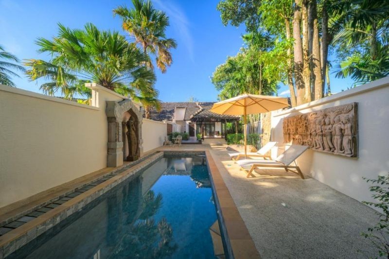 grand hotspring pool villa