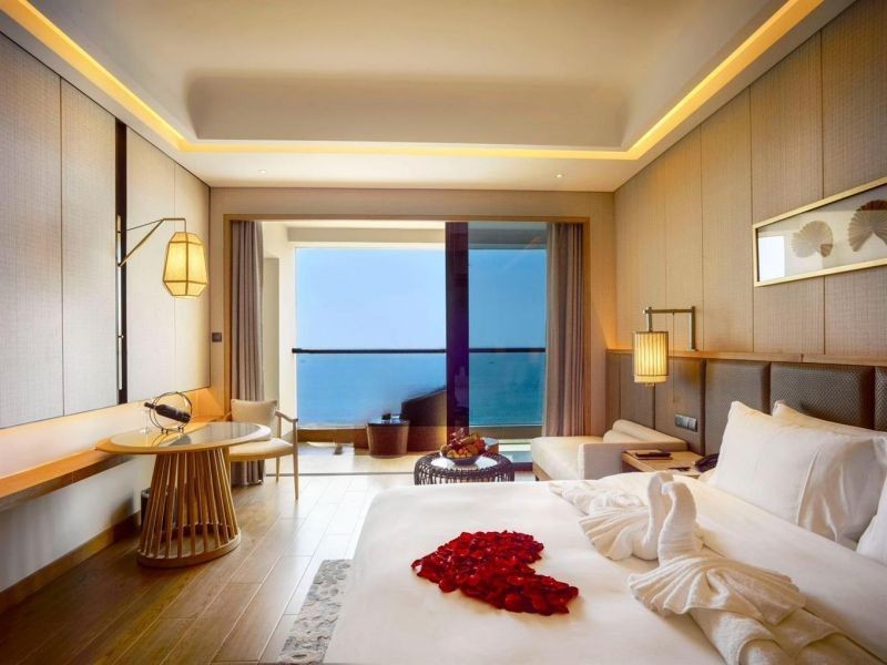 invicible sea view