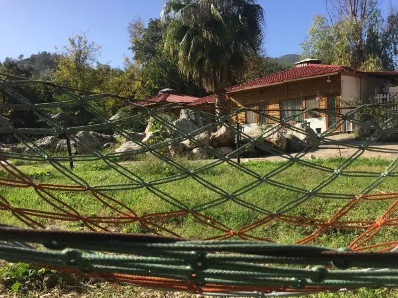 UTOPIA LODGE HOTEL