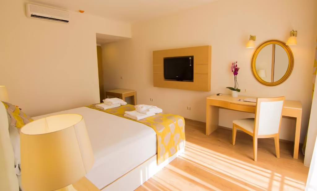 LADONIA HOTELS DEL MARE