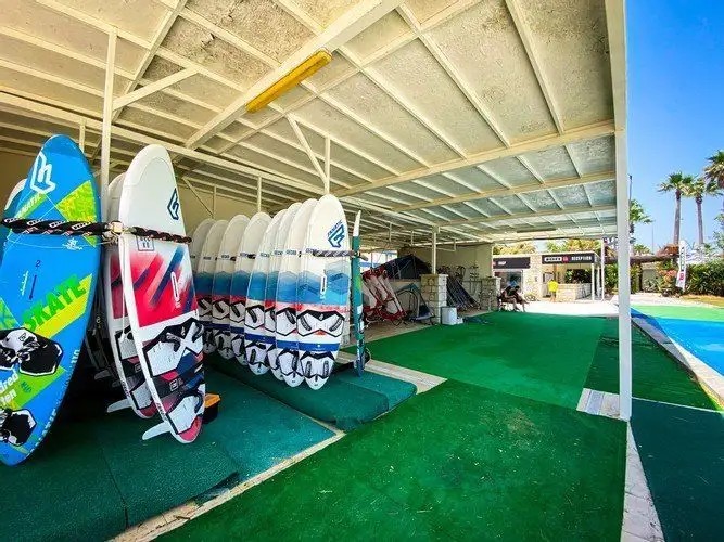 ION CLUB WINDSURF BEACH