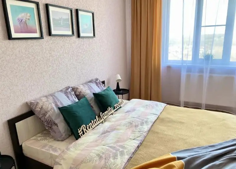 RENTAL FAMILY ROOMS НА МОСКОВСКОМ ПРОСПЕКТЕ 215