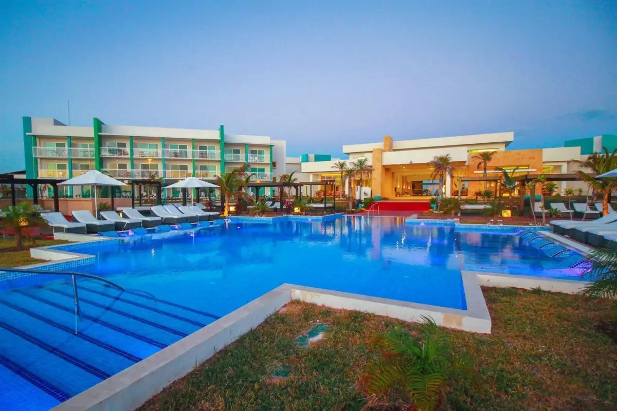 GRAND MUTHU CAYO GUILLERMO