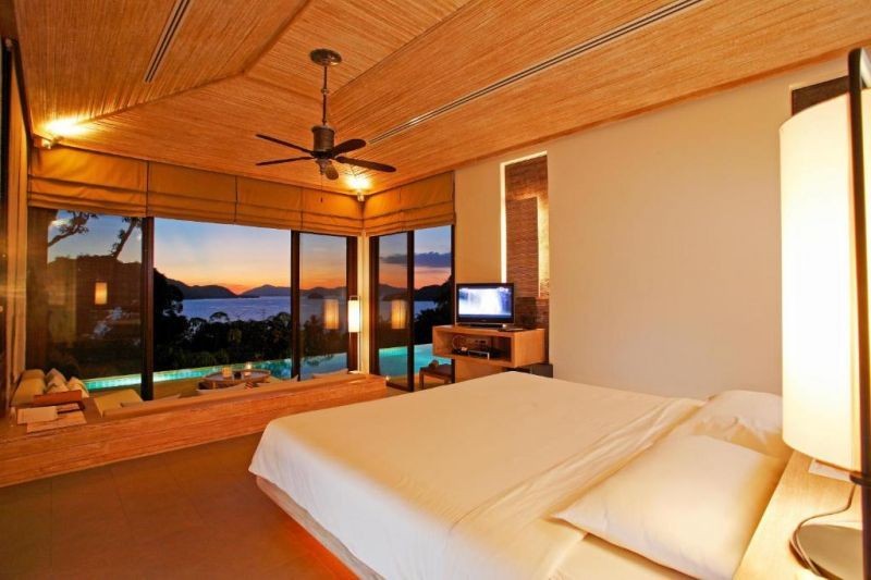 2 bedroom family suite garden view