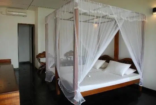 KALLA BONGO LAKE RESORT