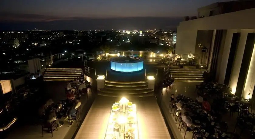 KAMEO GRAND