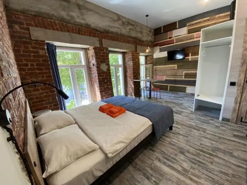 LOFT APART