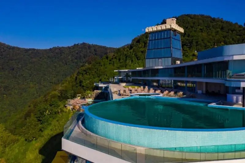 LITZ RESORT KVARIATI