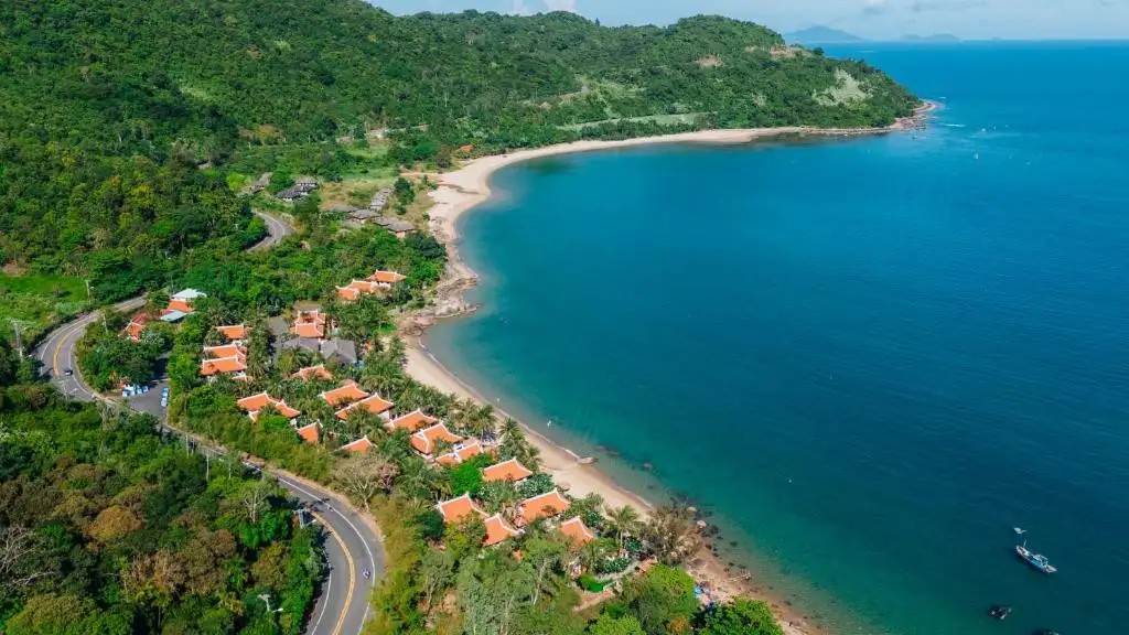 SON TRA RESORT