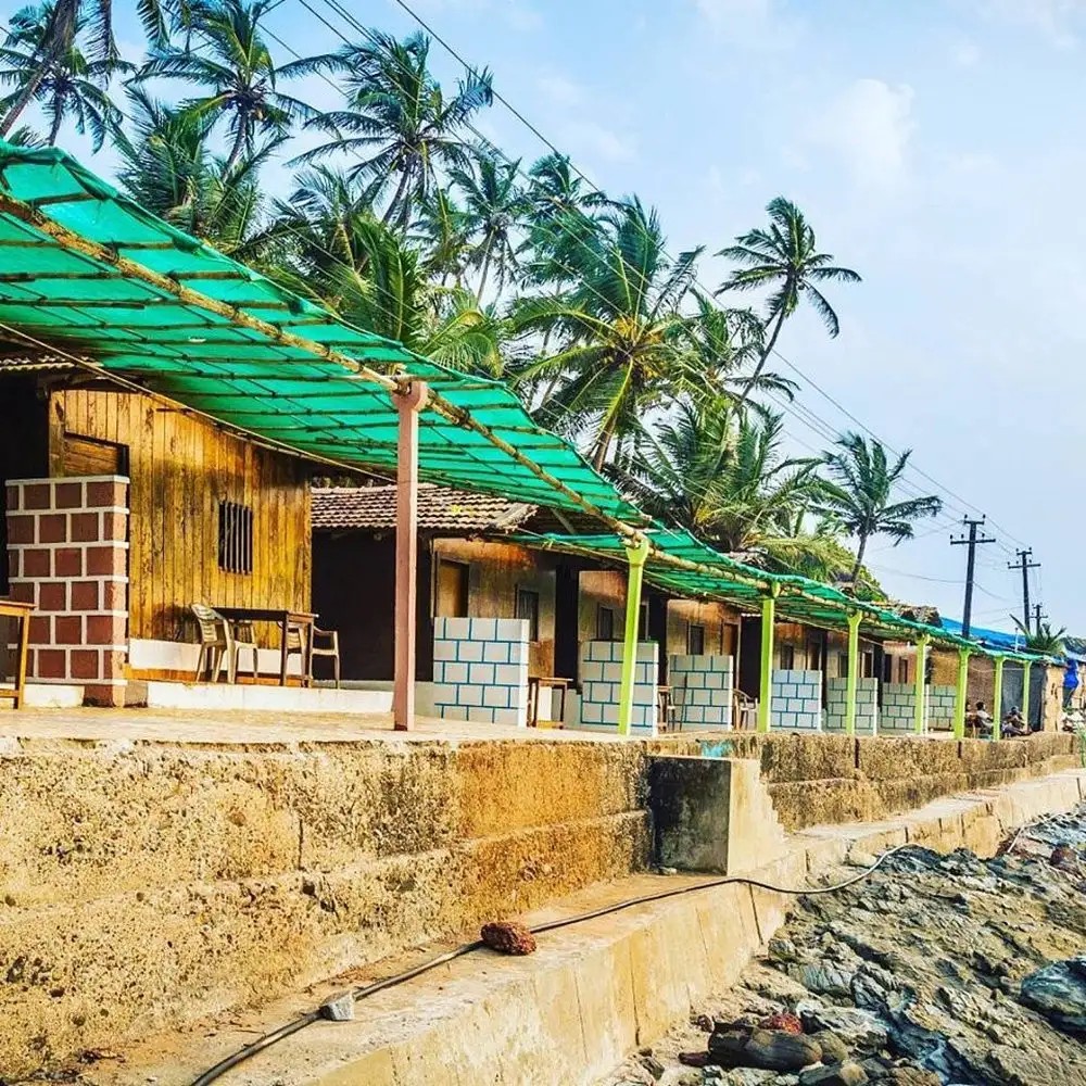 PITRUCHAYA ROOMS AND HUTS GUESTHOUSE