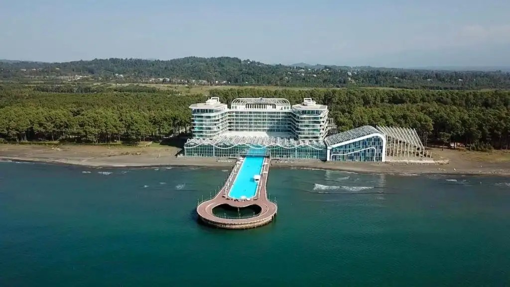 PARAGRAPH RESORT & SPA SHEKVETILI AUTOGRAPH COLLECTION