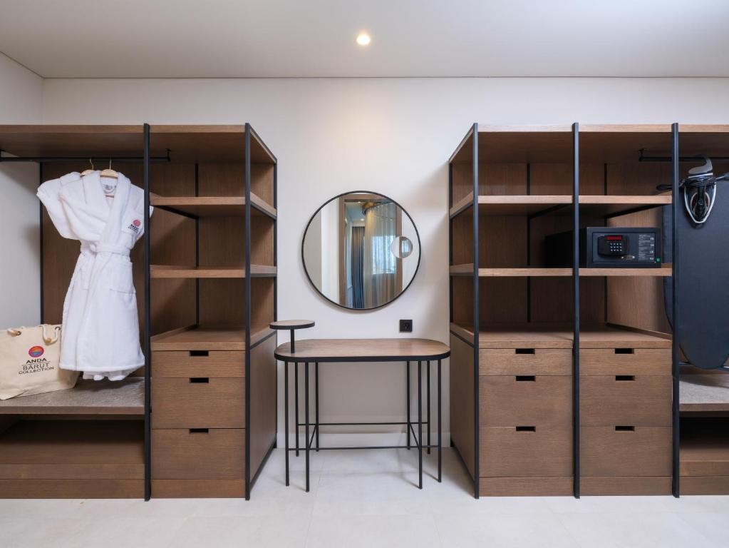 ANDA BARUT COLLECTION