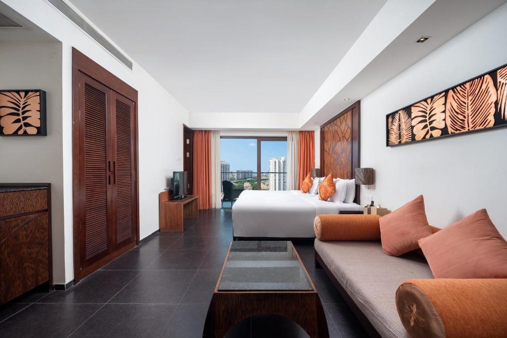 MANGROVE TREE RESORT WORLD