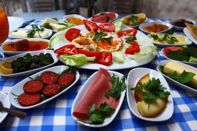 SARNIC BUTIK OTEL