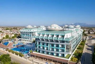 SENSITIVE PREMIUM RESORT & SPA