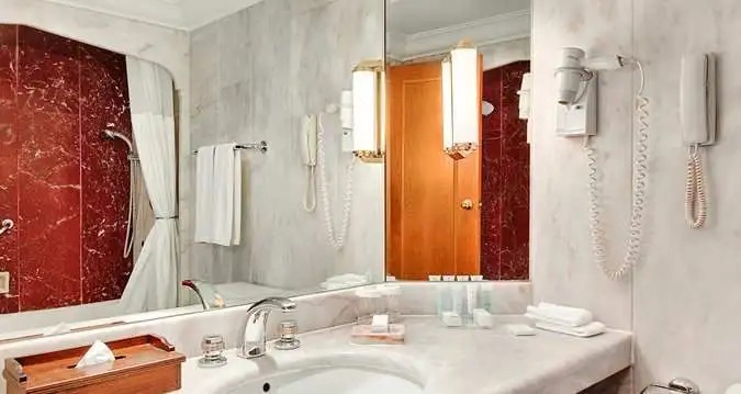 HILTON ISTANBUL TAKSIM/HARBIYE