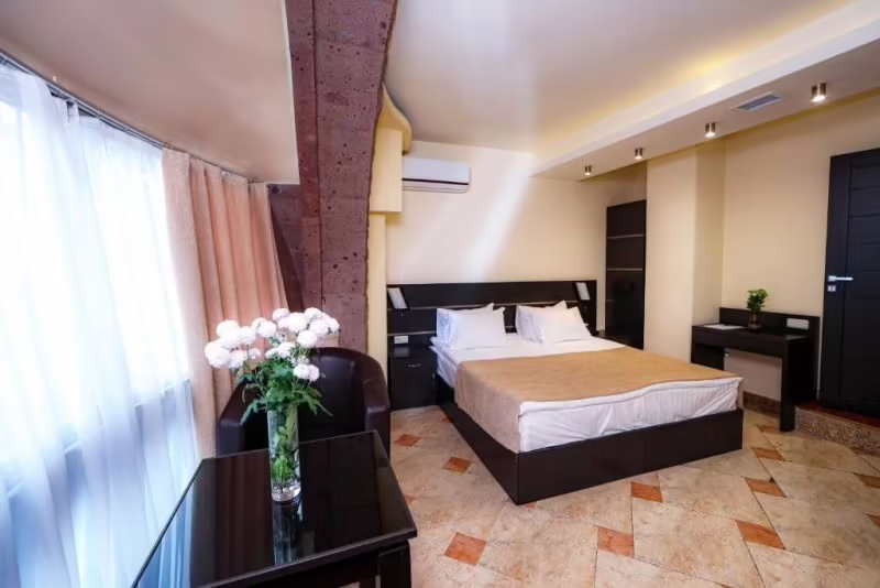 SKYLINE HOTEL YEREVAN