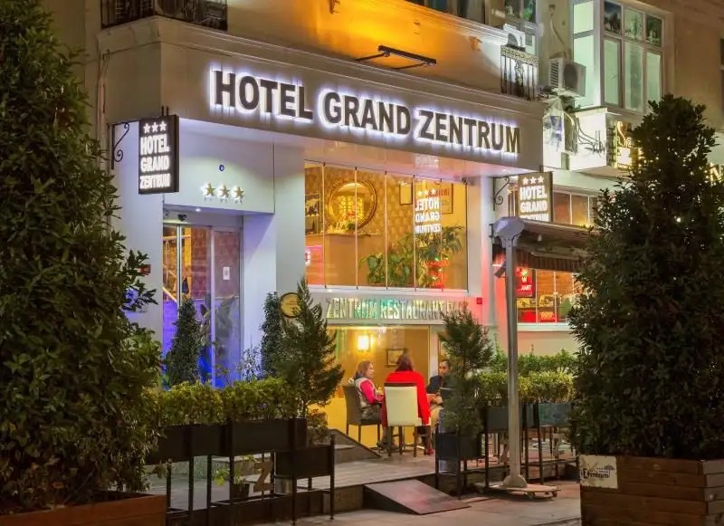 GRAND ZENTRUM