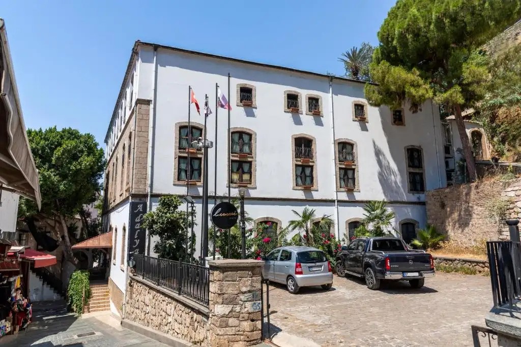 ADALYA PORT HOTEL (EX. TUTAV ADALYA BOUTIQUE)