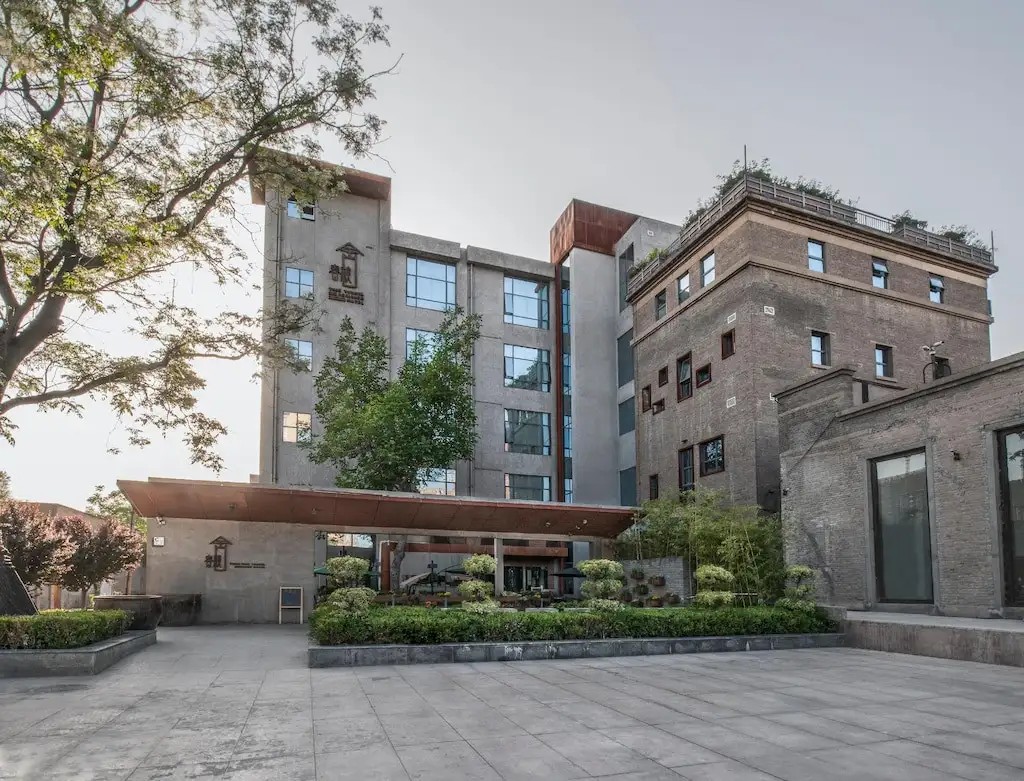 TIME TUNNEL DESIGNER HOTEL XI AN