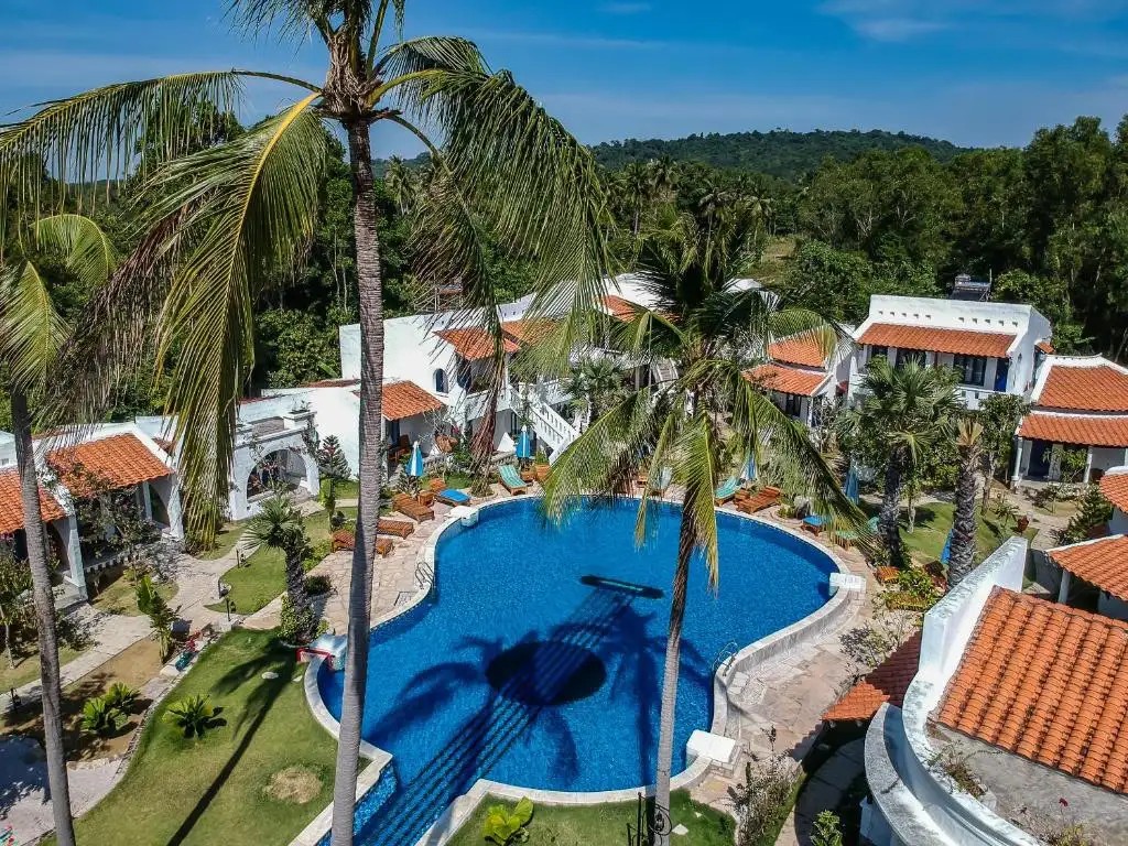 ISABELLA RESORT