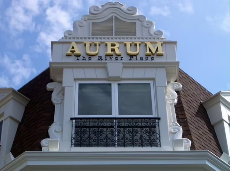 AURUM THE RIVER PLACE
