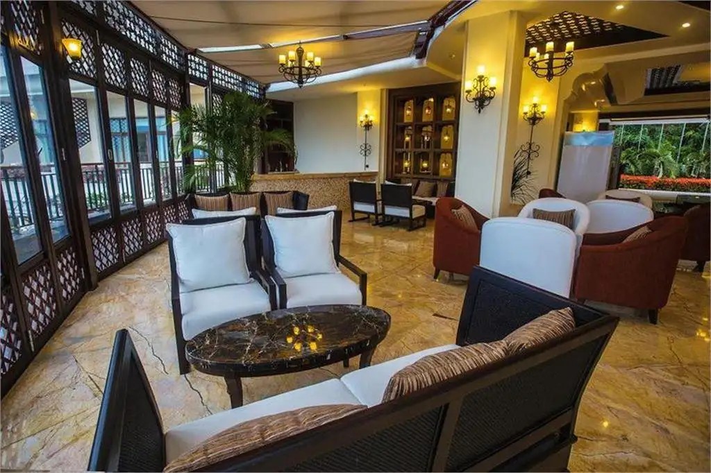 SANYA YUHUAYUAN SEAVIEW HOTEL